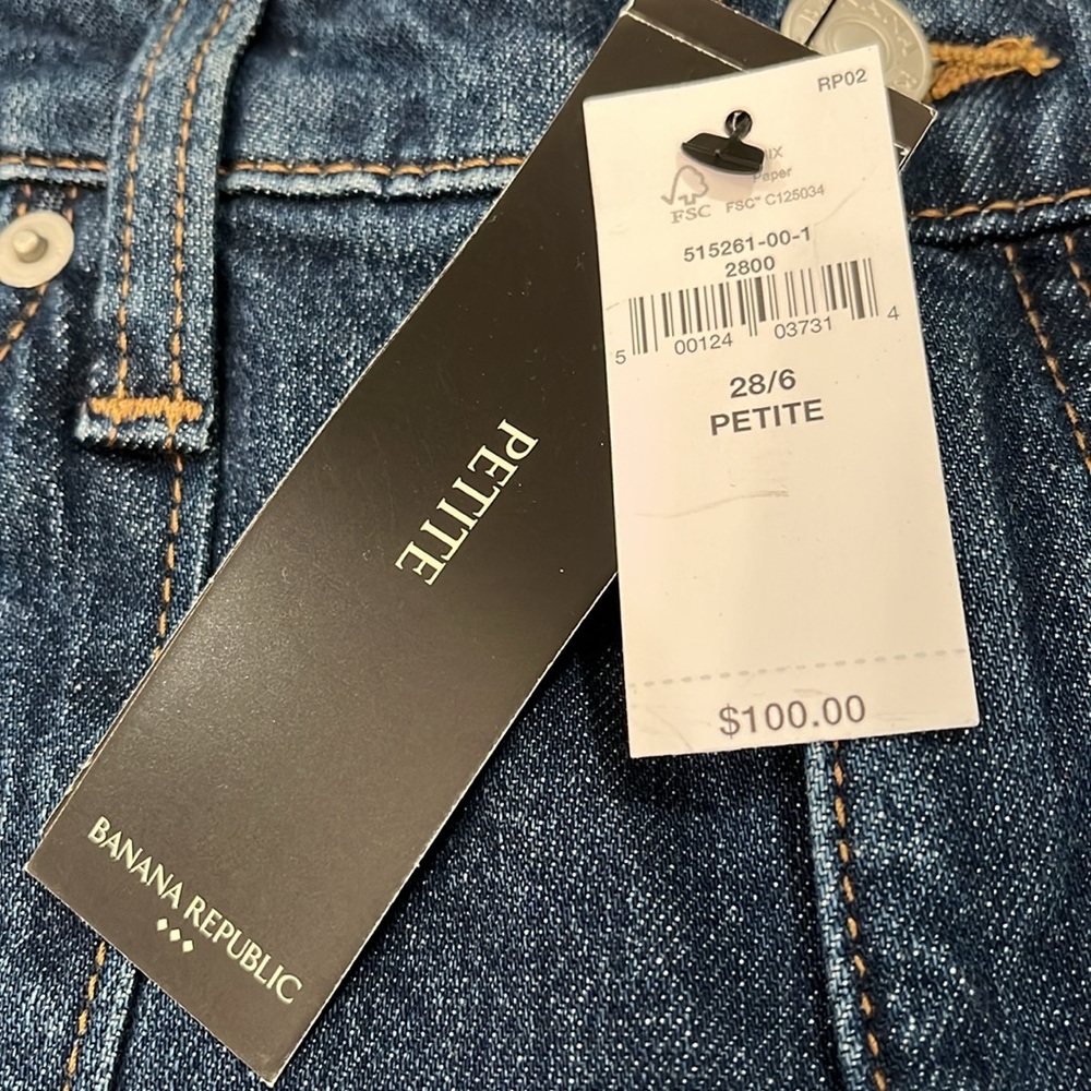 Banana Republic Mid-Rise Dark Wash Straight Cargo Jeans/NWT/28 Petite - Picture 7 of 13
